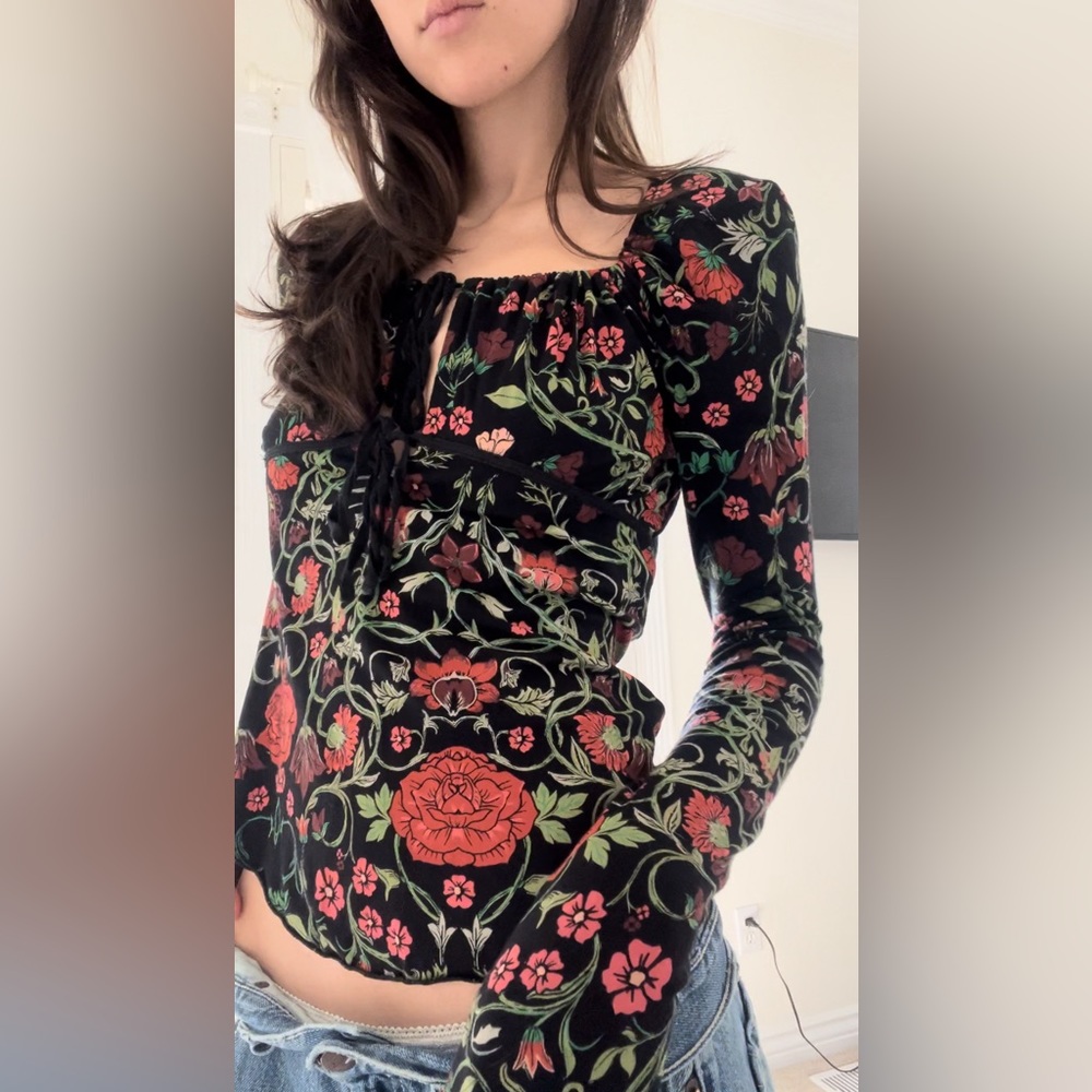 Free people Floral Top!!!